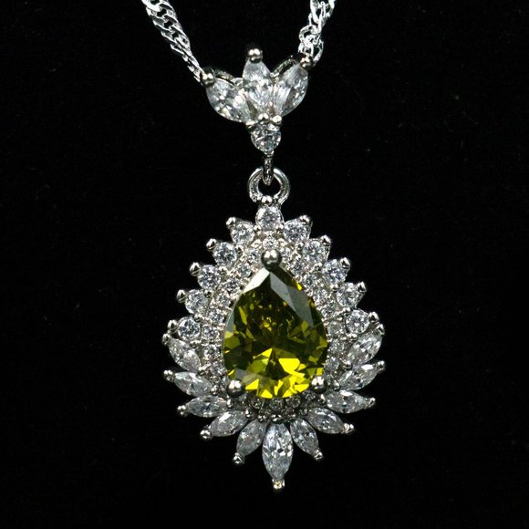 Jewelry - BRAZILIAN PERIDOT, WHT TOPAZ, 925 PENDANT -JNSCGW1